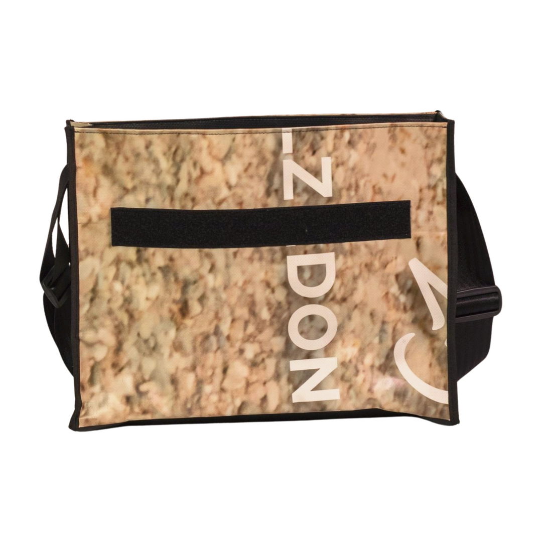 messenger bag base M banner sandy beige