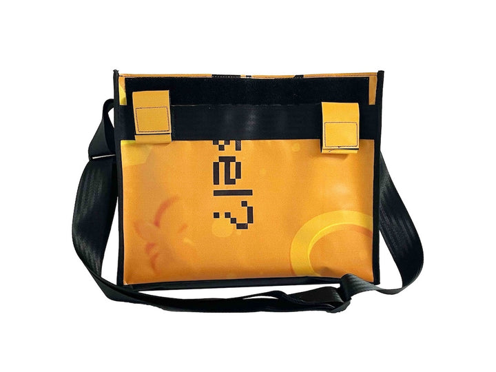 messenger bag base XL publicity banner yellow & black letters