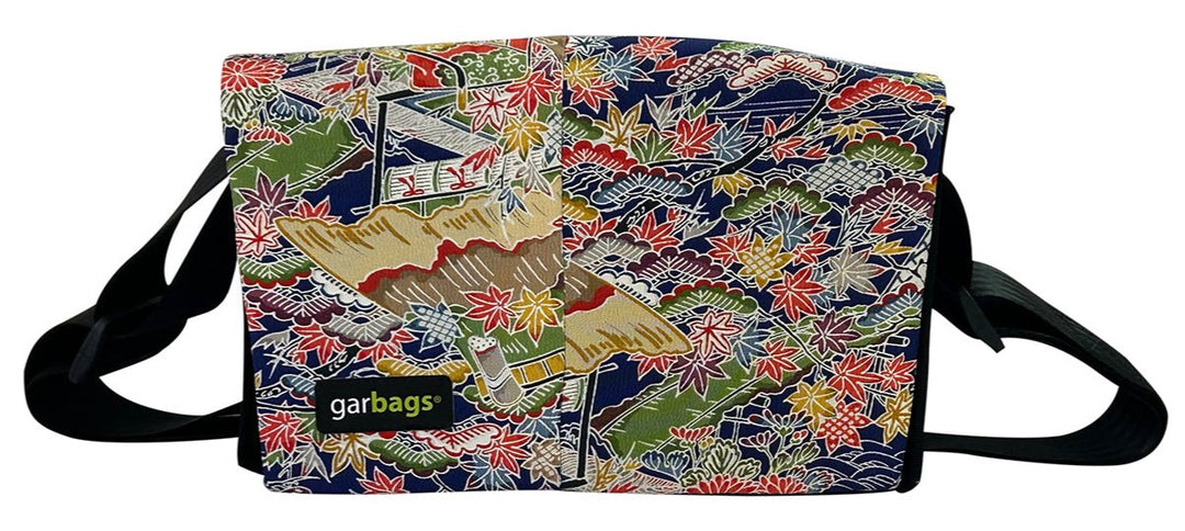 messenger bag / bike handlebar XS publicity banner & blue, red and green kimono