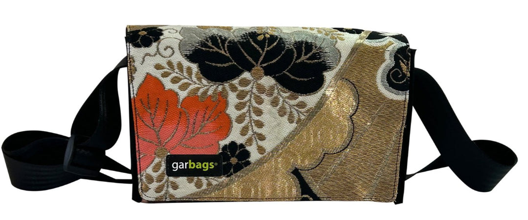 messenger bag / bike handlebar XS publicity banner & golden kimono