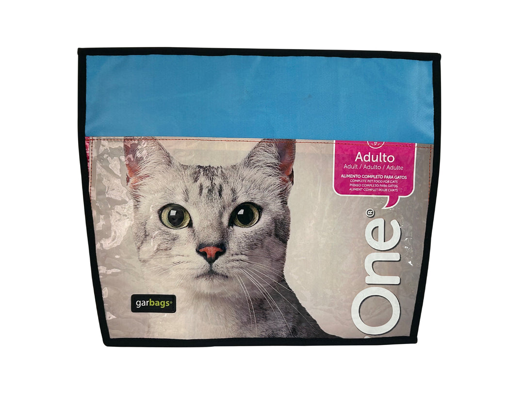 extraflap XL cat food package black, white & blue