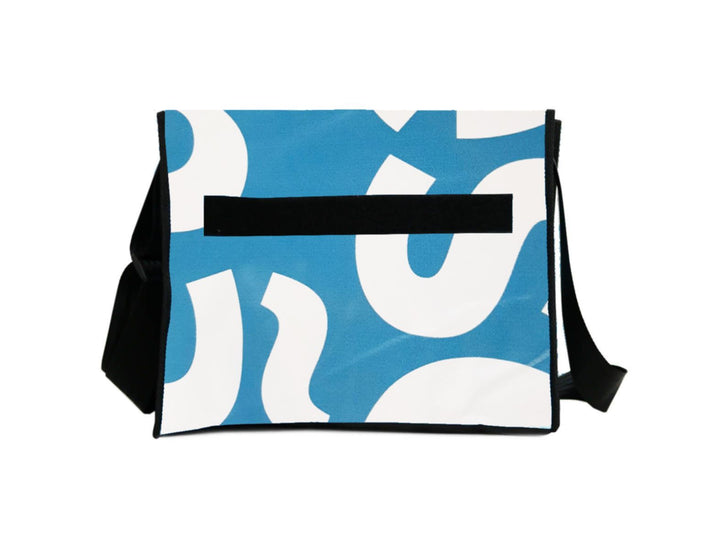 messenger bag base XL publicity banner blue & white letters