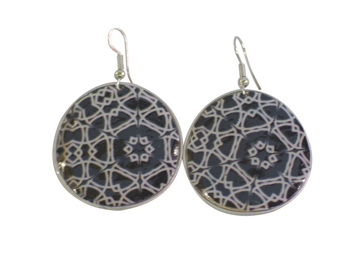 hook earrings black & white kaleidoscope coffee capsules