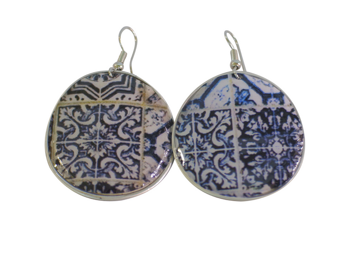 hook earrings blue & white tiles coffee capsules