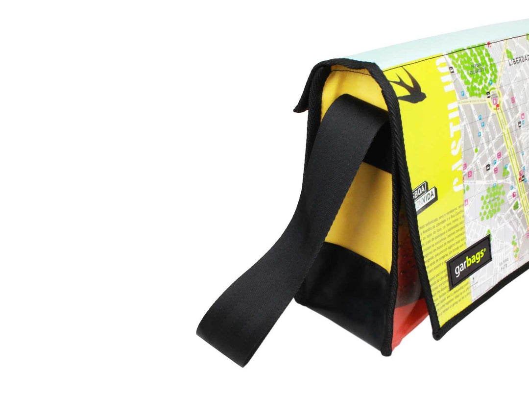 messenger bag M banner *lisbon exclusive* map green - Garbags