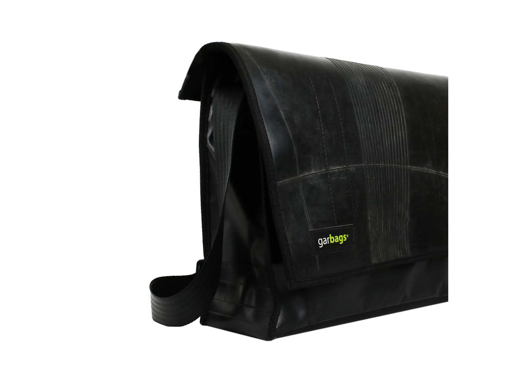 MESSENGER BAG XL PUB BANNER & INNER TUBE BLACK - Garbags
