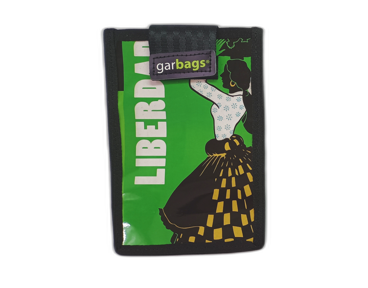 smartphone case magazine *lisbon exclusive* green