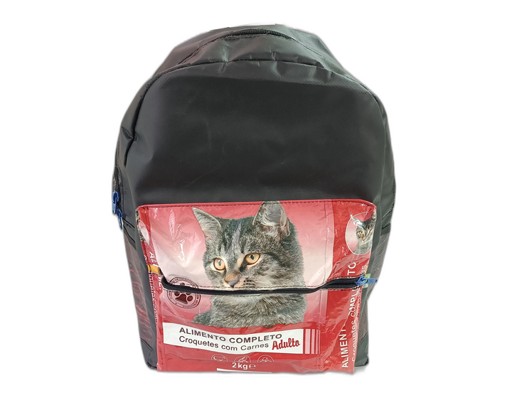 Classic Backpack pet food package red and white & cat