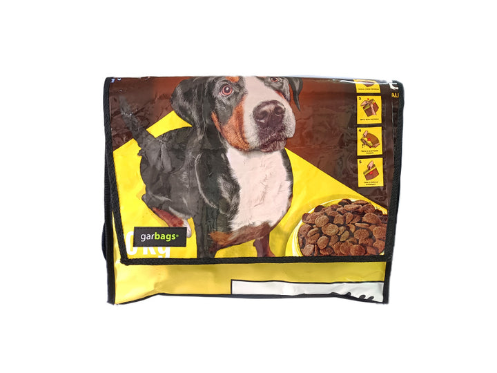 Messenger Bag XL dog food package yellow and brown dog