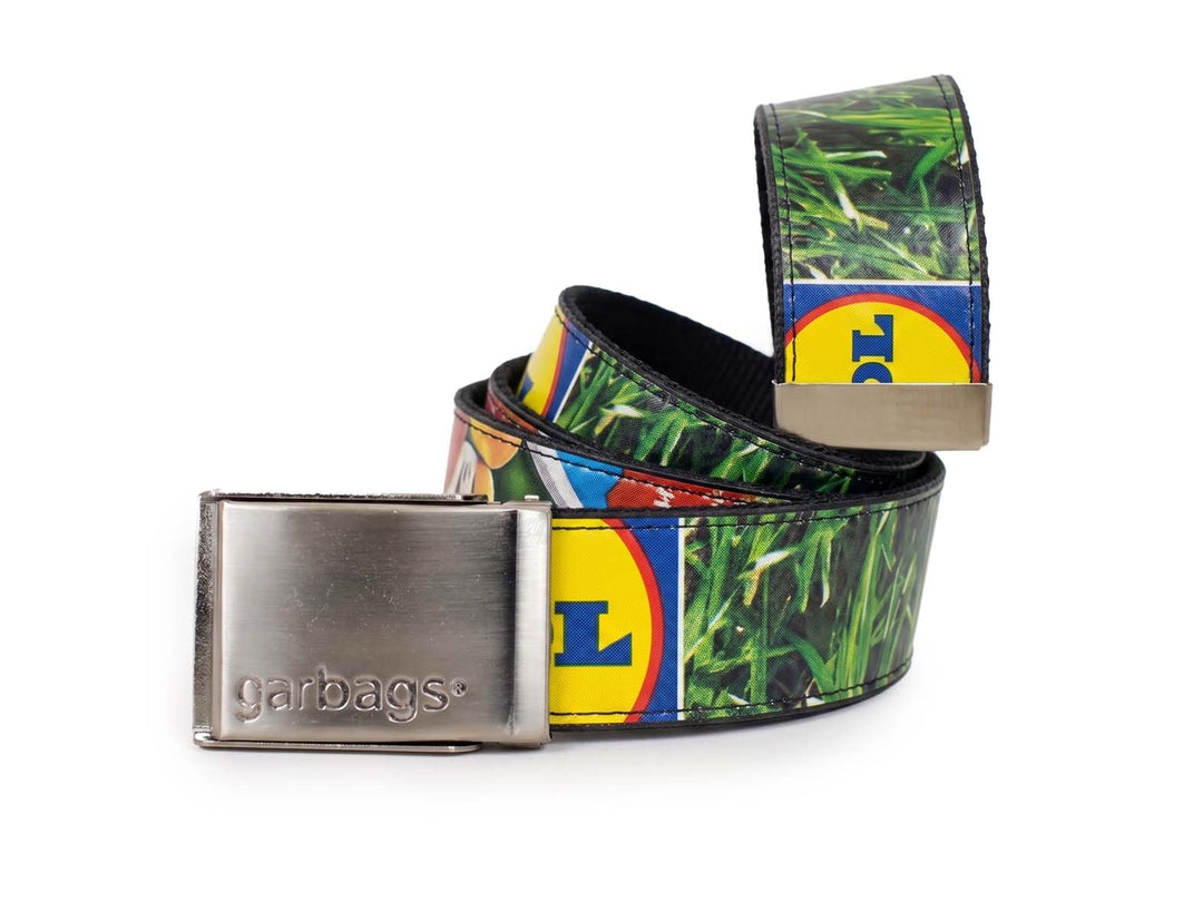 belt publicity banner green grass