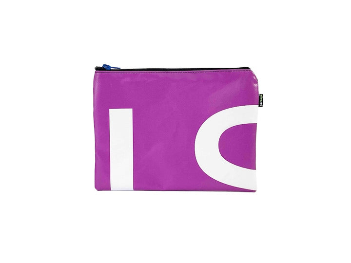 clutch lilac & white