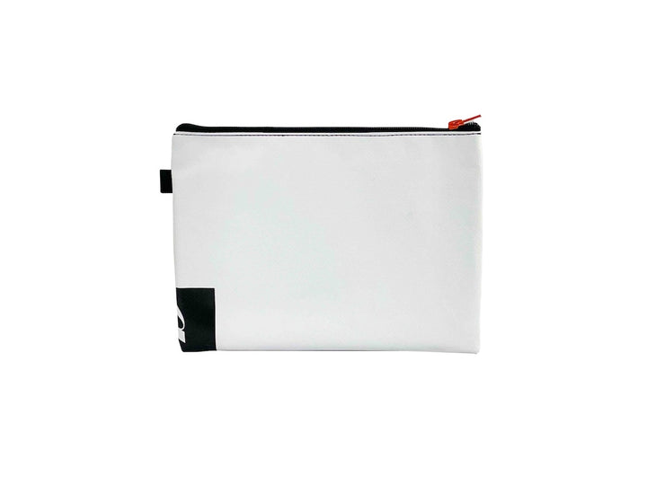 clutch black & white