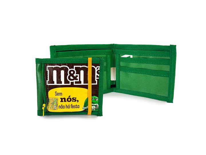 document holder snack package & pub banner brow & green