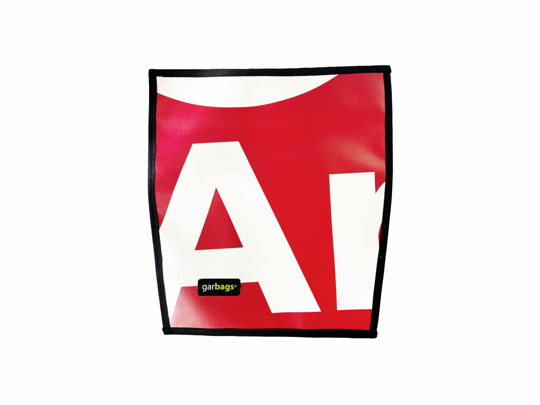 extraflap M publicity banner white & red letters 01