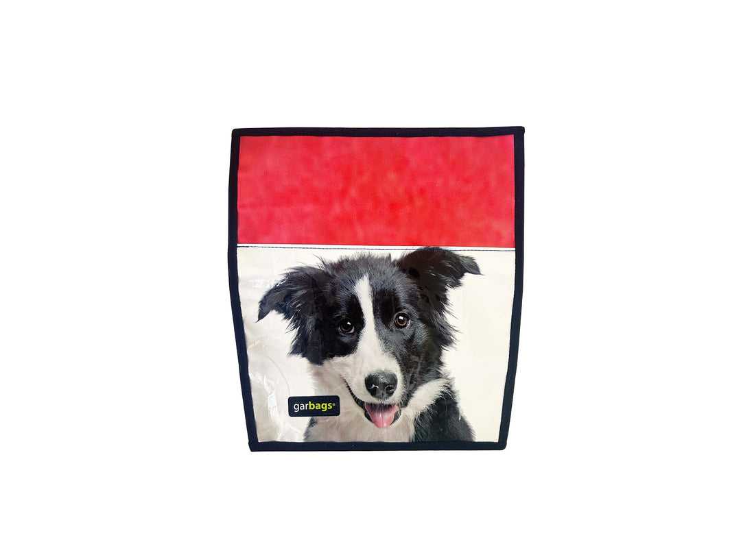 extraflap M dog food package red & white