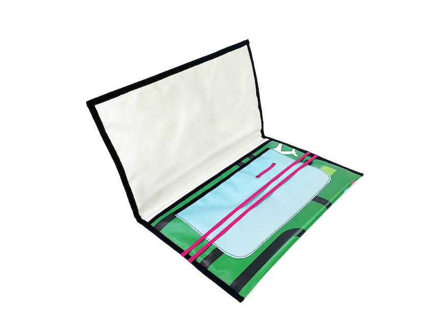 laptop 13″ case publicity banner green, yellow & pink