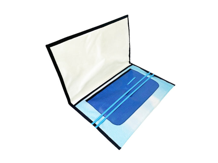 laptop 13″ case publicity banner light blue