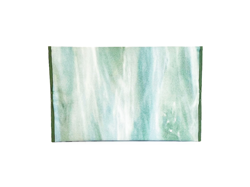 laptop 13″ case publicity banner light green