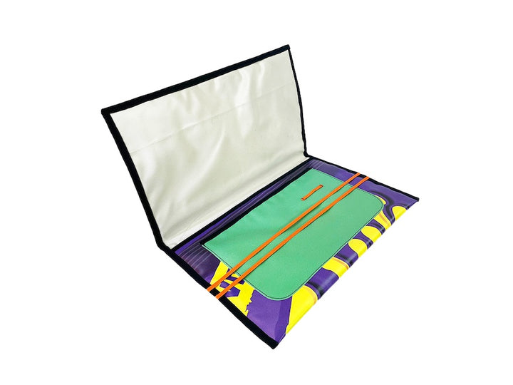 laptop 13″ case publicity banner neon purple