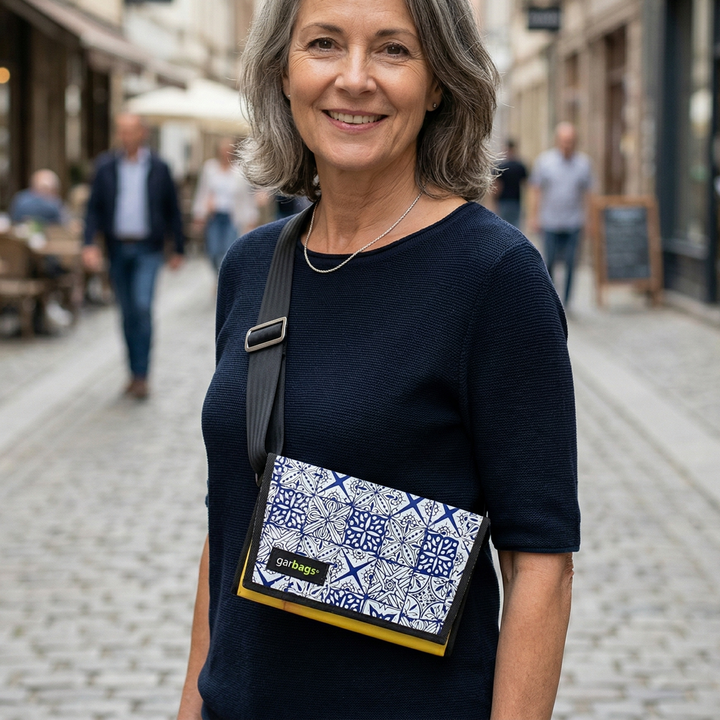 messenger bag / bike handlebar XS *porto exclusive* comic book blue