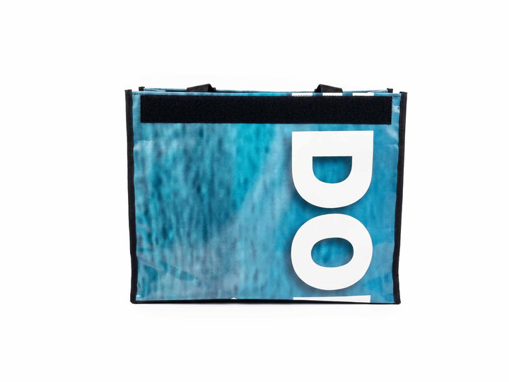 messenger bag base XL publicity banner blue & white 02
