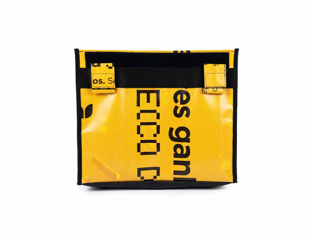 messenger bag base XL publicity banner yellow & black letters 02