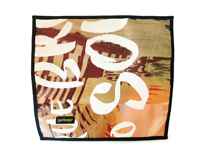 extraflap XL publicity banners brown & white letters