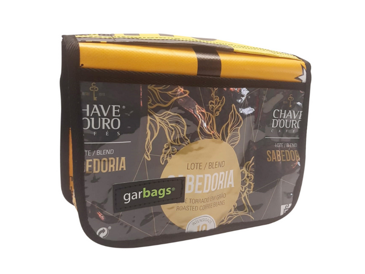 toiletry bag coffee package black & gold