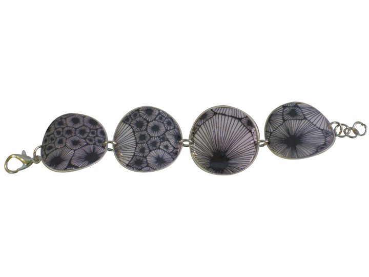 linked bracelet black & white flowers coffee capsules
