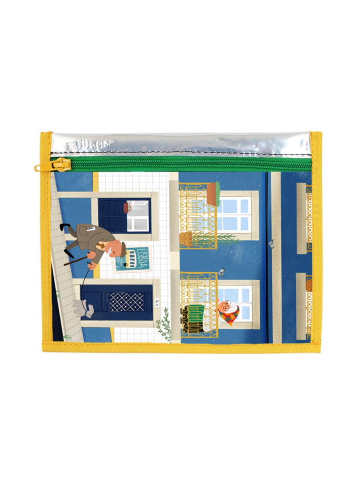 pencil case *Tiago M.* up the hill yellow