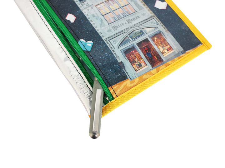 pencil case *Tiago M.* up the hill yellow