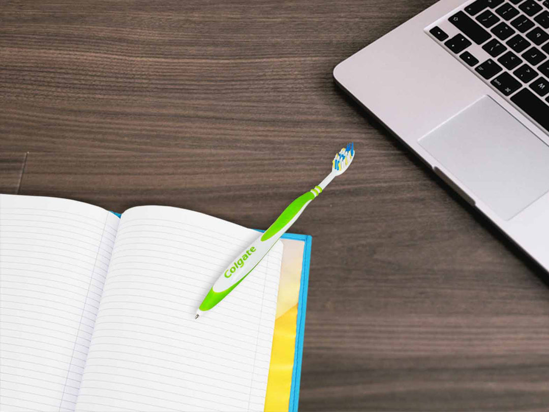 toothbrush pen green