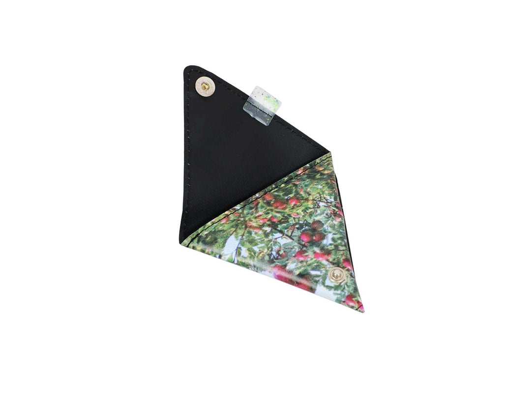 triangle purse publicity banner green